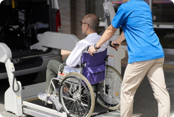 車椅子で乗り降り